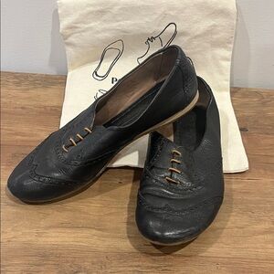 Poppy Barley Black Leather Loafers with Tan Laces